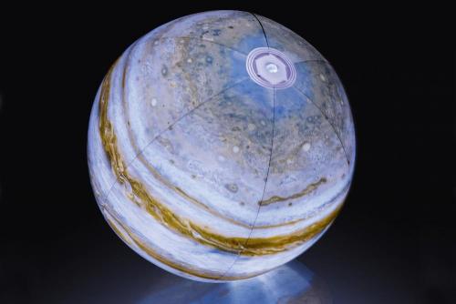 Пляжный мяч 61см "Планета Юпитер" с подсветкой 24 шт/упак 31043 - фото 2